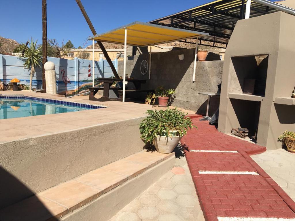 Home Sweet Home Springbok Bagian luar foto